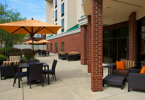 Courtyard By Marriott